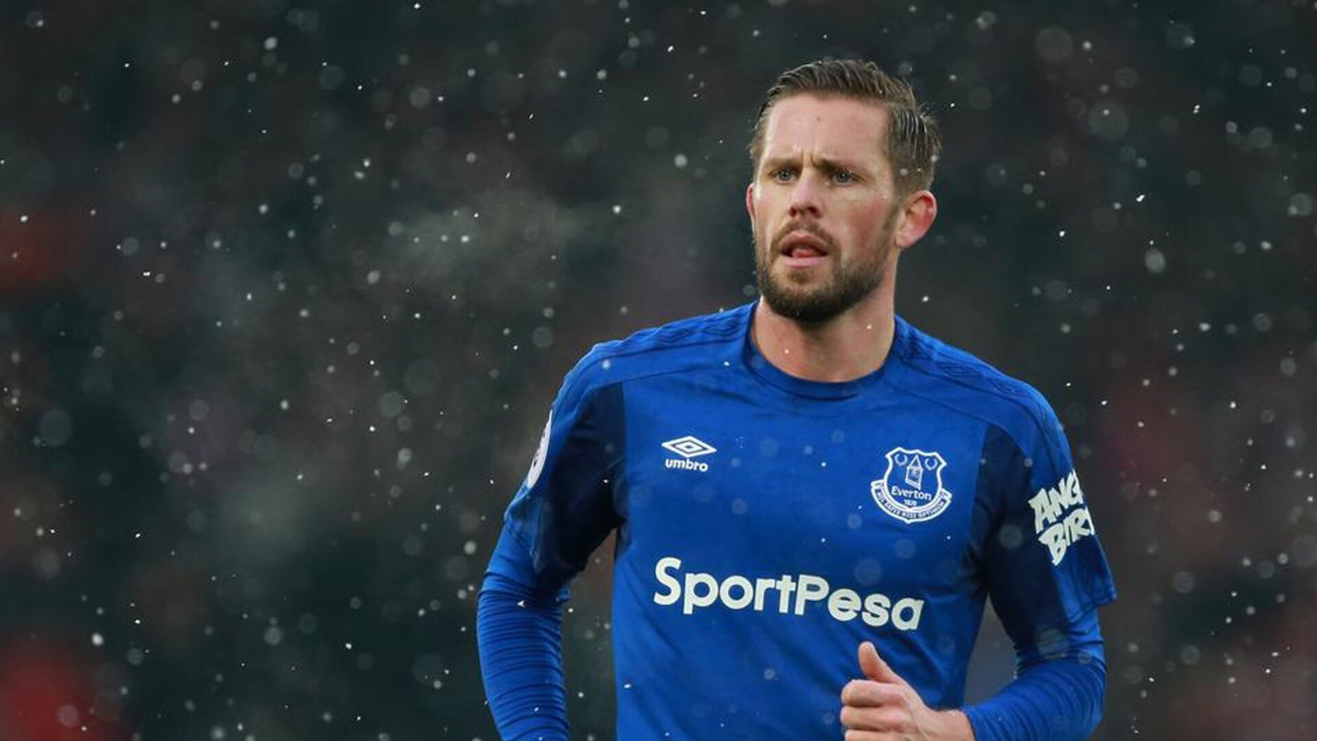 中国男篮奋勇拼搏无畏强敌，看看中国男篮