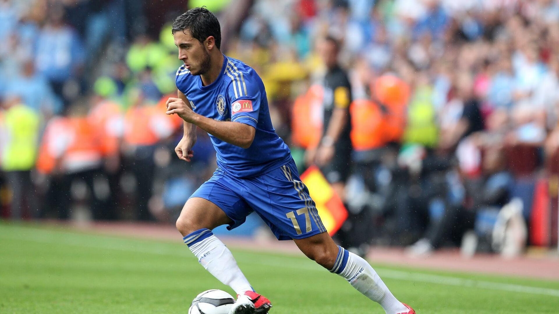 乐鱼娱乐app-利物浦名宿互撕？杰拉德回应欧文提问，一句话让演播室沸腾，杰拉德为利物浦出场次数